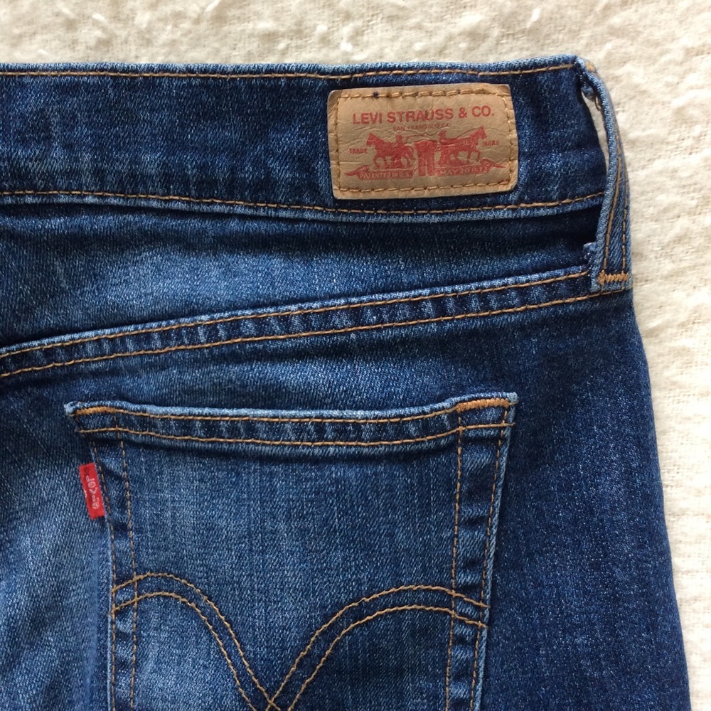 Levi’s mid-rise straight leg blue jeans - Picture 4 of 7